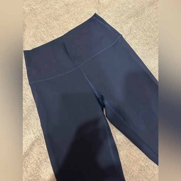 Lululemon Wunder Under Leggings - Picture 6 of 7